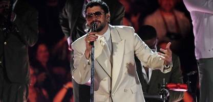 Donald Trump bleibt Super Bowl fern – und kritisiert Bad Bunny